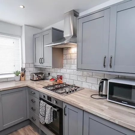 34 Fountain Close Holiday home *